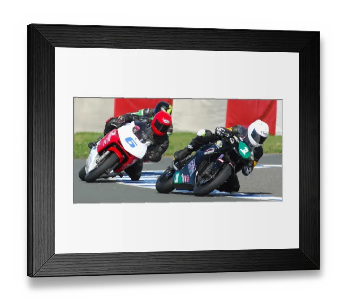 Framed Print : Callum Collister (Kawasaki) Dean Osborne (Honda) April; Jurby Framed Print : Callum Collister (Kawasaki) Dean Osborne (Honda) April; Jurby