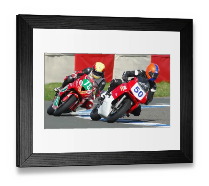 Framed Print : Robert Temple (Honda) Dave Moffitt (Suzuki) April; Jurby Framed Print : Robert Temple (Honda) Dave Moffitt (Suzuki) April; Jurby