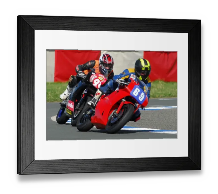 Framed Print : Neil Wood (Honda) Brian Moffitt (Aprilia) April; Jurby Framed Print : Neil Wood (Honda) Brian Moffitt (Aprilia) April; Jurby