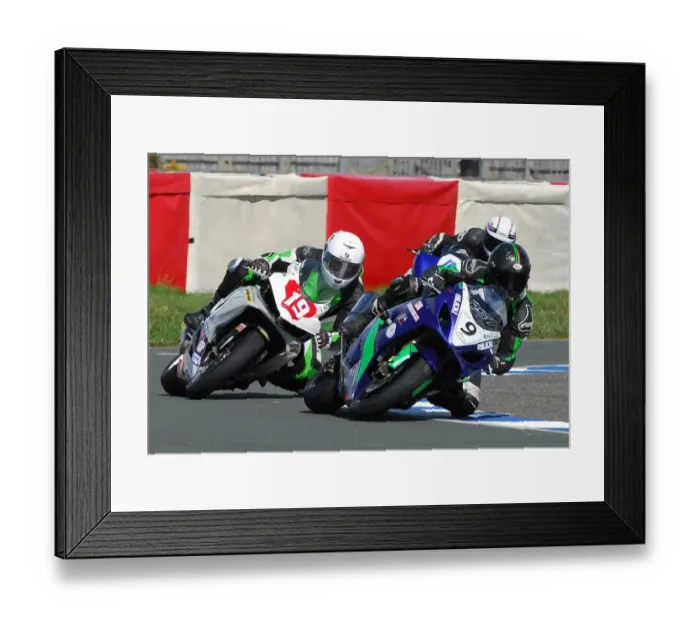 Framed Print : Derran Slous (Suzuki), Andy Fenton (Suzuki) April; Jurby