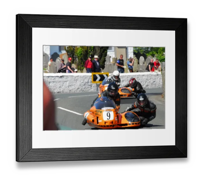 Framed Print : Eddy Wright & Kieran Clarke (BMW) 2016 Pre TT Classic