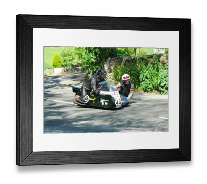 Framed Print : Andy Nourish & Alan Bedford (Nourish) 2016 Pre TT Classic Framed Print : Andy Nourish & Alan Bedford (Nourish) 2016 Pre TT Classic