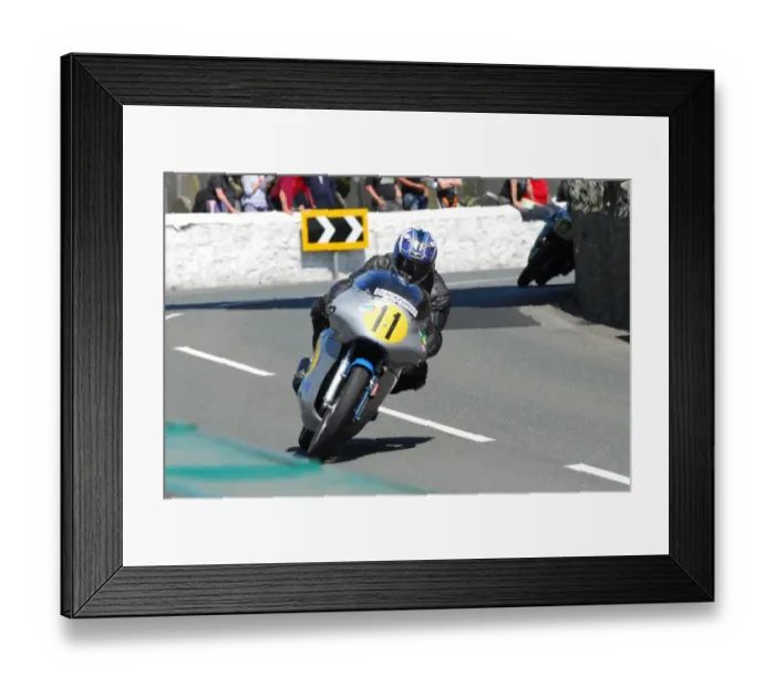 Framed Print : Steve Elliott (Honda) 2016 Pre TT Classic Framed Print : Steve Elliott (Honda) 2016 Pre TT Classic