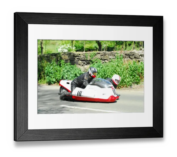 Framed Print : Wally Saunders & Bob K Dowty (Moto Guzzi) 2016 Pre TT Classic Framed Print : Wally Saunders & Bob K Dowty (Moto Guzzi) 2016 Pre TT Classic