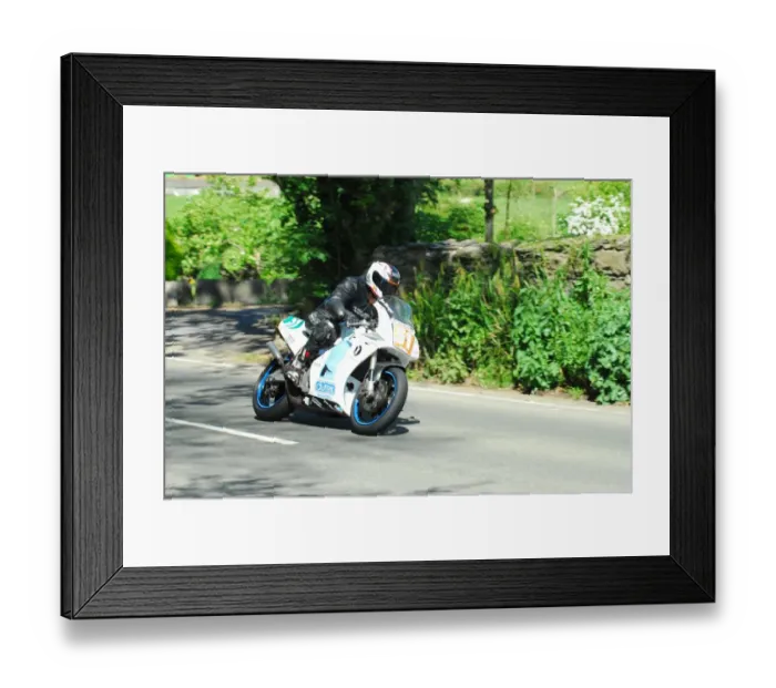 Framed Print : Keith Shannon (Suzuki) 2016 Pre TT Classic