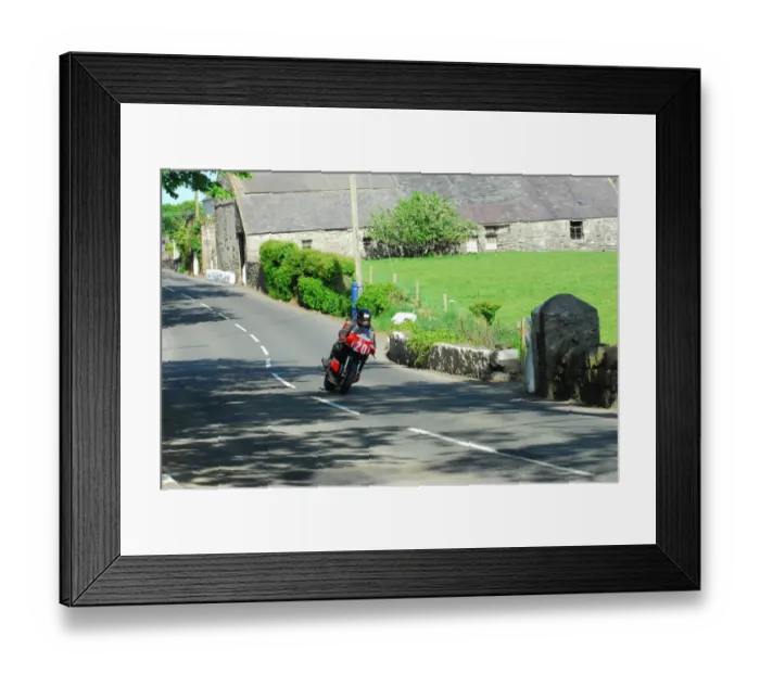 Framed Print : Tom Jackson (Suzuki) 2016 Pre TT Classic Framed Print : Tom Jackson (Suzuki) 2016 Pre TT Classic