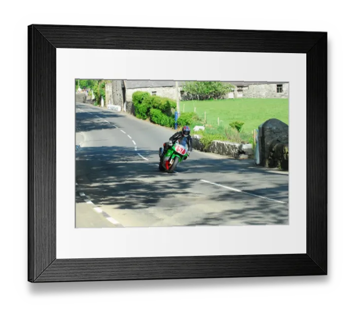 Framed Print : Rob Mitchell-Hill (Kawasaki) 2016 Pre TT Classic Framed Print : Rob Mitchell-Hill (Kawasaki) 2016 Pre TT Classic