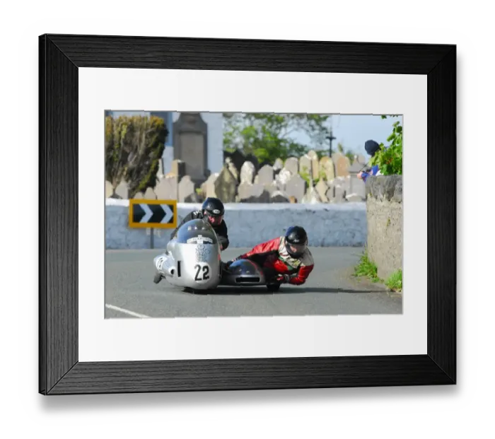 Framed Print : Mick Cookson & Alun Thomas (BMW) 2015 Pre TT Classic Framed Print : Mick Cookson & Alun Thomas (BMW) 2015 Pre TT Classic