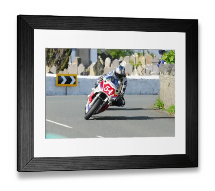 Framed Print : Peter Boast (Yamaha) 2015 Pre TT Classic Framed Print : Peter Boast (Yamaha) 2015 Pre TT Classic