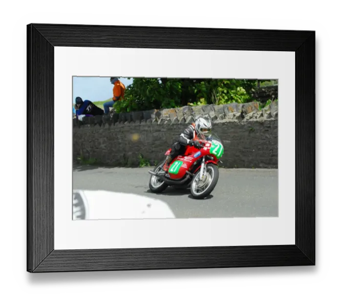 Framed Print : Karl Fox (Suzuki) 2015 Pre TT Classic Framed Print : Karl Fox (Suzuki) 2015 Pre TT Classic