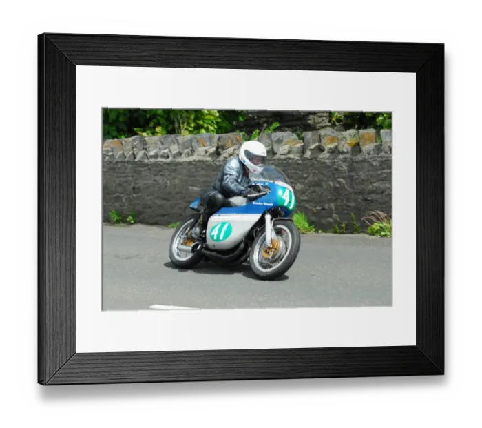 Framed Print : Les Trotter (Suzuki) 2015 Pre TT Classic Framed Print : Les Trotter (Suzuki) 2015 Pre TT Classic