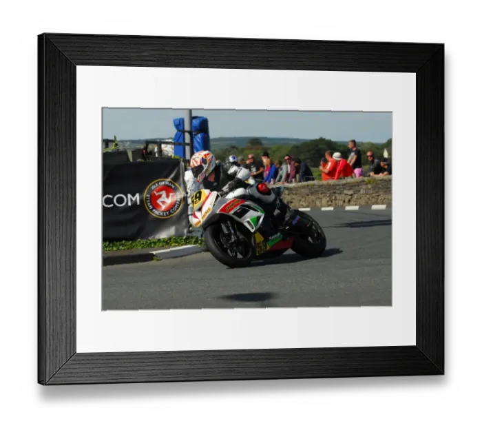 Framed Print : Marc Colvin (Kawasaki) 2015 Southern 100 Framed Print : Marc Colvin (Kawasaki) 2015 Southern 100