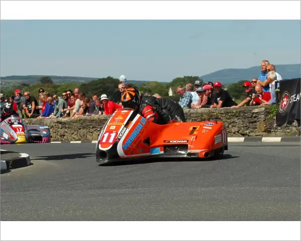 Roy Hanks & Kevin Perry (Molyneux Rose Suzuki) 2015 Southern 100