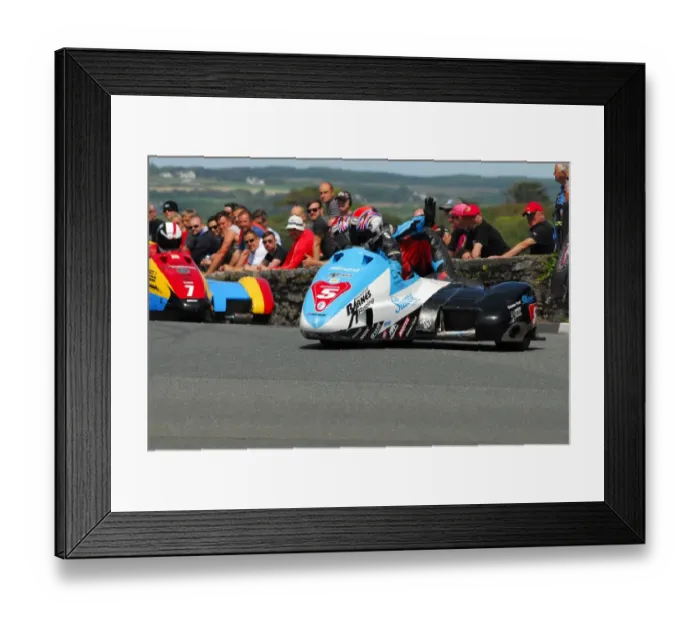 Framed Print : John Holden & Dan Sayle (LCR Honda) 2015 Southern 100 Framed Print : John Holden & Dan Sayle (LCR Honda) 2015 Southern 100