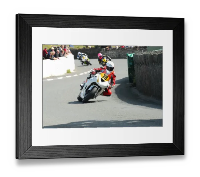 Framed Print : James Hinchliffe (Kawasaki) 2015 Southern 100 Framed Print : James Hinchliffe (Kawasaki) 2015 Southern 100
