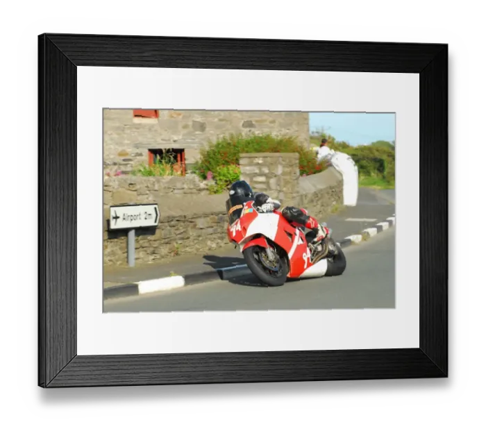 Framed Print : Tom Parkes (Honda) 2015 Southern 100 Framed Print : Tom Parkes (Honda) 2015 Southern 100