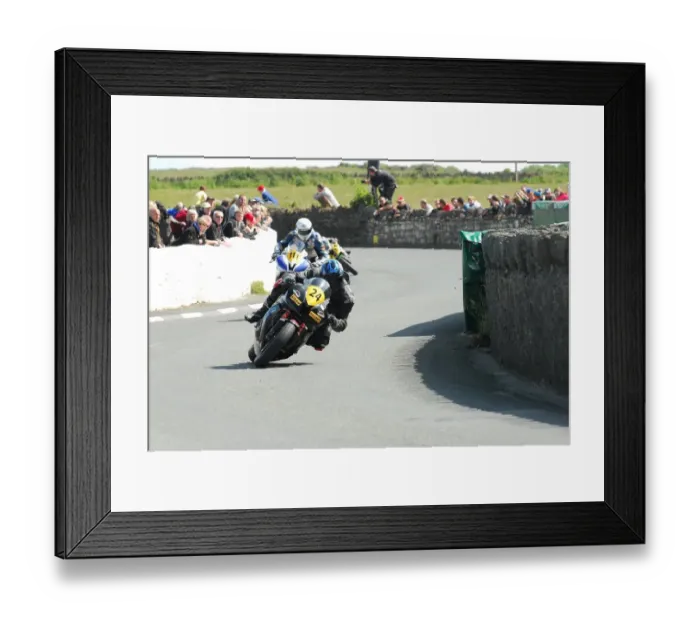 Framed Print : Billy Redmayne (Honda) 2015 Southern 100 Framed Print : Billy Redmayne (Honda) 2015 Southern 100