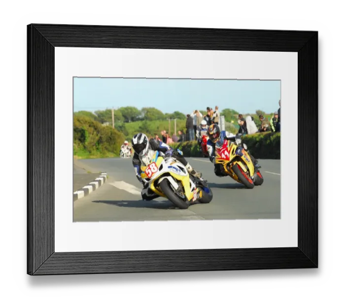 Framed Print : Callum Laidlaw (Suzuki) and Rob Hodson (Suzuki) 2015 Southern 100 Framed Print : Callum Laidlaw (Suzuki) and Rob Hodson (Suzuki) 2015 Southern 100