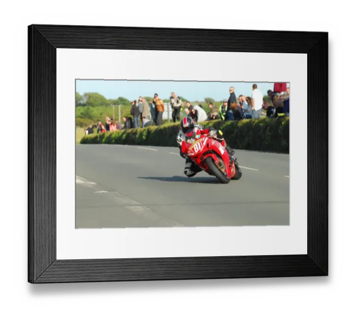 Framed Print : Neil Watson (Honda) 2015 Southern 100 Framed Print : Neil Watson (Honda) 2015 Southern 100