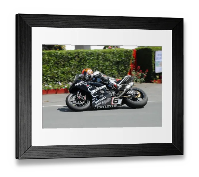 Framed Print : Cameron Donald (Suzuki) 2008 Superbike TT Framed Print : Cameron Donald (Suzuki) 2008 Superbike TT
