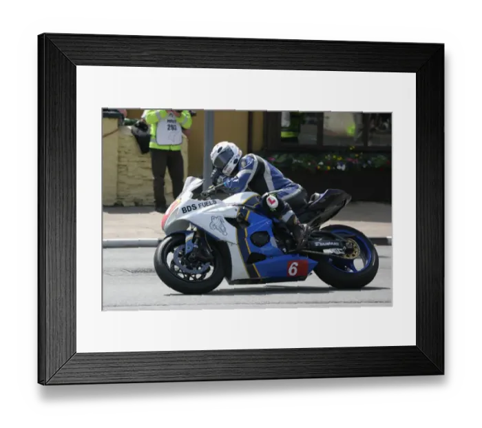 Framed Print : Alan Bud Jackson (Suzuki) 2010 Superstock TT Framed Print : Alan Bud Jackson (Suzuki) 2010 Superstock TT