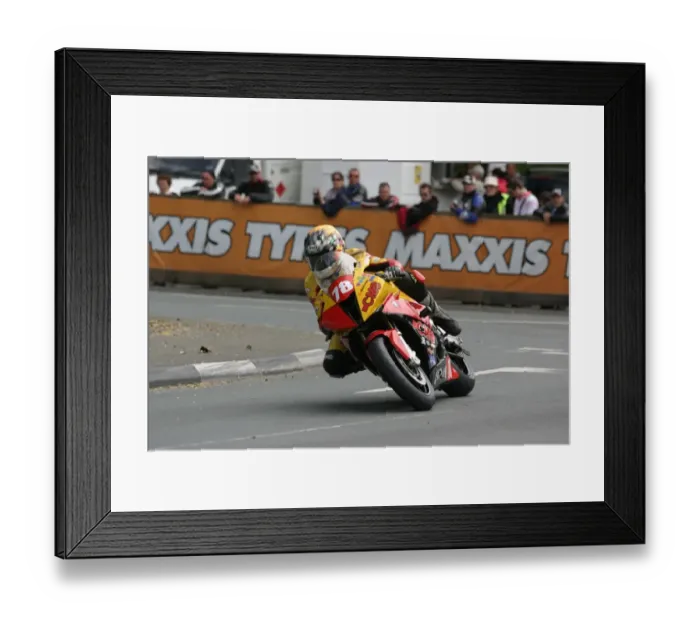 Framed Print : Maria Costello (BMW) 2010 Senior TT Framed Print : Maria Costello (BMW) 2010 Senior TT
