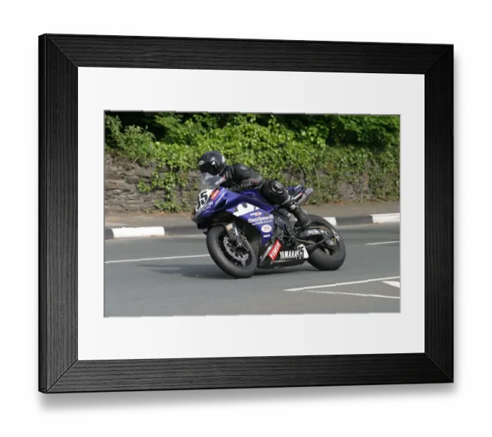 Framed Print : Robert Barber (Yamaha) 2010 Superbike TT Framed Print : Robert Barber (Yamaha) 2010 Superbike TT