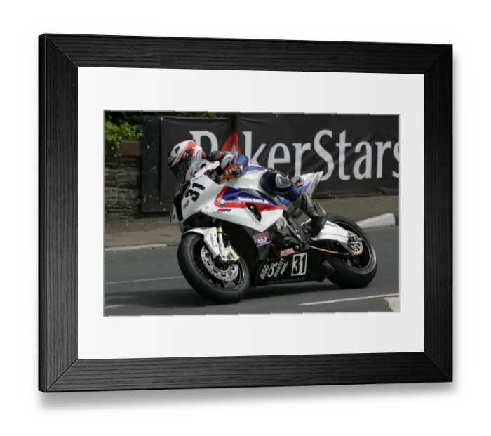 Framed Print : Rico Penzkofer (BMW) 2010 Senior TT Framed Print : Rico Penzkofer (BMW) 2010 Senior TT