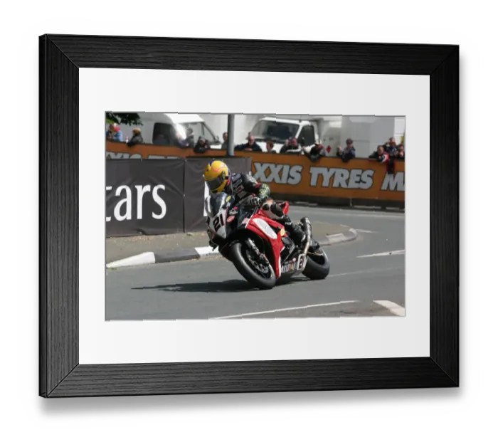 Framed Print : John Burrows (Suzuki) 2010 Senior TT Framed Print : John Burrows (Suzuki) 2010 Senior TT