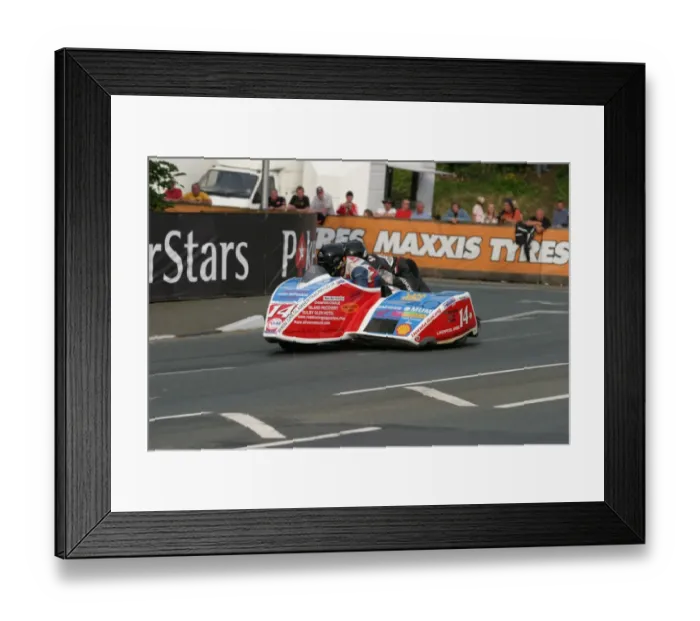 Framed Print : Greg Lambert & Jason Slous (GLR Honda) 2010 Sidecar A TT Framed Print : Greg Lambert & Jason Slous (GLR Honda) 2010 Sidecar A TT