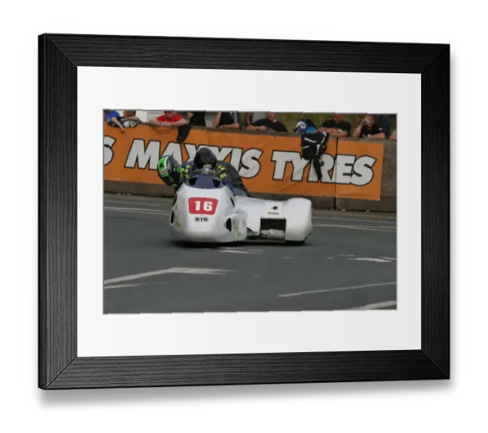 Framed Print : Bill Currie & Robert Biggs (LCR Yamaha) 2010 Sidecar A TT Framed Print : Bill Currie & Robert Biggs (LCR Yamaha) 2010 Sidecar A TT