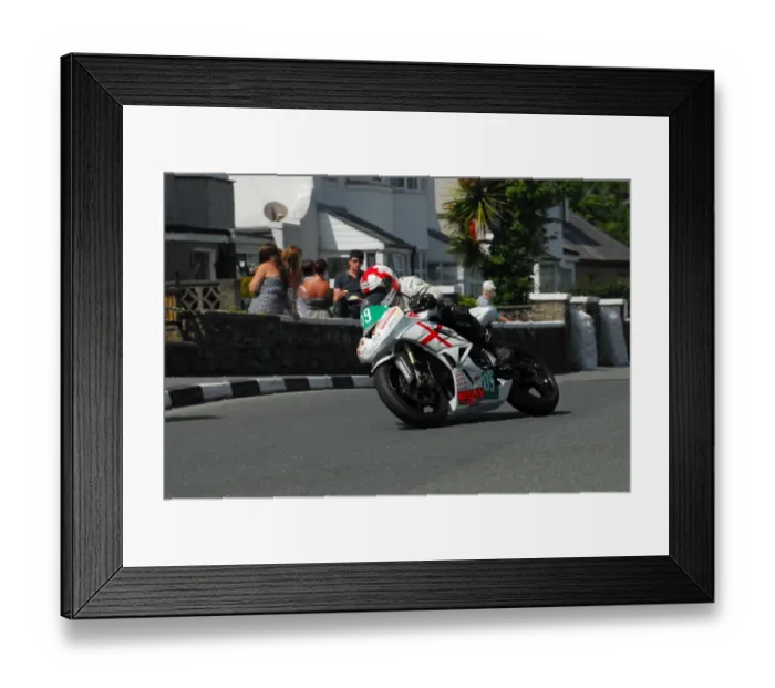 Framed Print : Adrian Harrison (Kawasaki) 2013 Southern 100 Framed Print : Adrian Harrison (Kawasaki) 2013 Southern 100