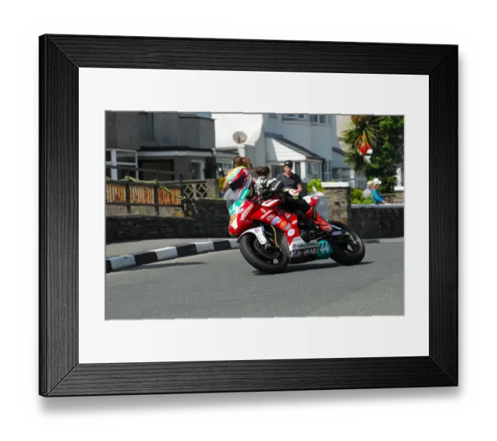 Framed Print : Jamie Hamilton (Kawasaki) 2013 Southern 100 Framed Print : Jamie Hamilton (Kawasaki) 2013 Southern 100
