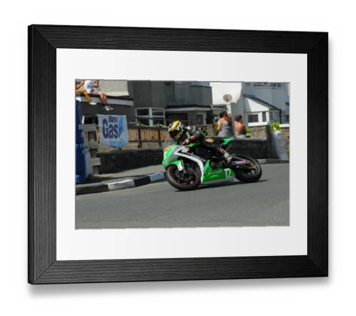 Framed Print : John Barton (Kawasaki) 2013 Southern 100 Framed Print : John Barton (Kawasaki) 2013 Southern 100