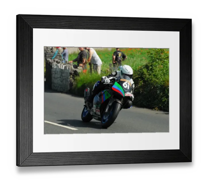 Framed Print : Leon Murphy (Kawasaki) 2013 Southern 100