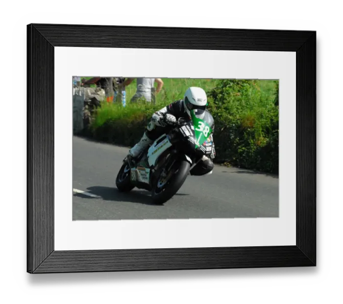 Framed Print : Billy Cummins (Kawasaki) 2013 Southern 100 Framed Print : Billy Cummins (Kawasaki) 2013 Southern 100