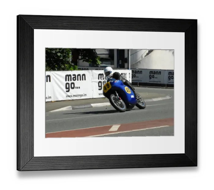 Framed Print : Derrick Holliland (Petty Norton) 2013 Senior Classic TT Framed Print : Derrick Holliland (Petty Norton) 2013 Senior Classic TT
