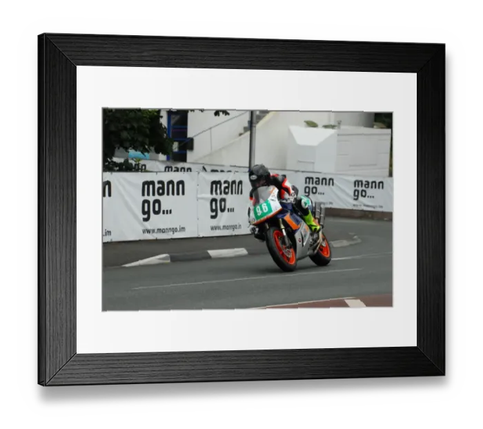 Framed Print : Ben Rea (Honda) 2013 Lightweight MGP Framed Print : Ben Rea (Honda) 2013 Lightweight MGP