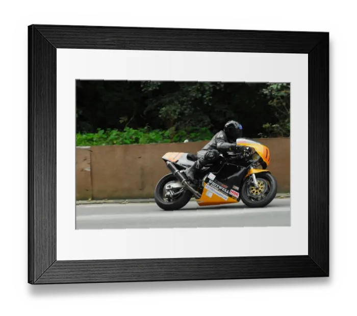 Framed Print : Ken Davis (Yamaha) 2012 Classic Superbike MGP Framed Print : Ken Davis (Yamaha) 2012 Classic Superbike MGP
