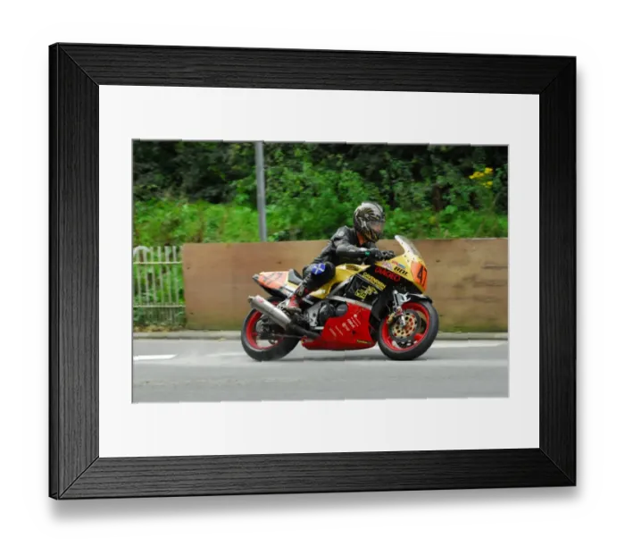 Framed Print : Ian Pert (Kawasaki) 2012 Junior Post-Classic MGP Framed Print : Ian Pert (Kawasaki) 2012 Junior Post-Classic MGP