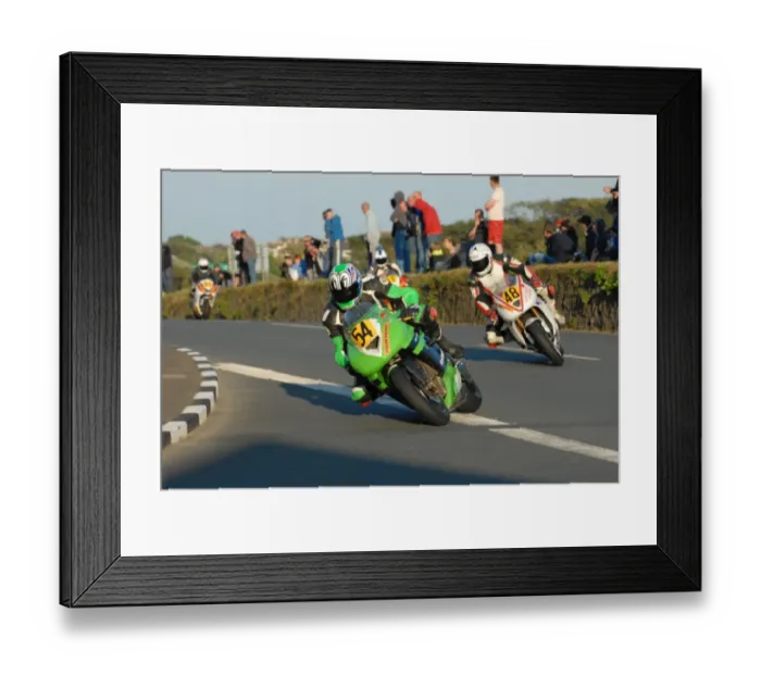 Framed Print : Adam Jones (Kawasaki) 2011 Southern 100