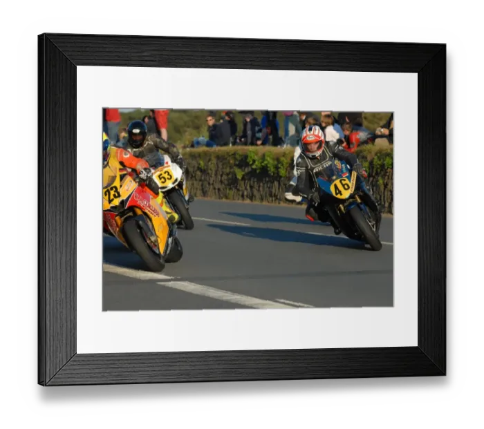 Framed Print : Anthony Redmond (Honda) 2011 Southern 100 Framed Print : Anthony Redmond (Honda) 2011 Southern 100
