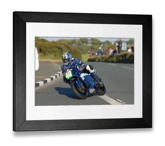 Framed Print : Neil Chadwick (Yamaha) 2011 Southern 100 Framed Print : Neil Chadwick (Yamaha) 2011 Southern 100