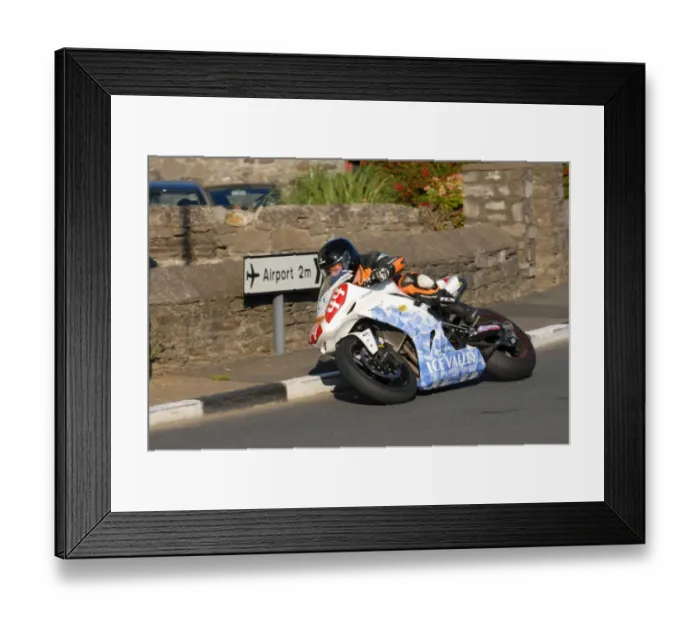 Framed Print : Wayne Hamilton (Yamaha) 2011 Southern 100