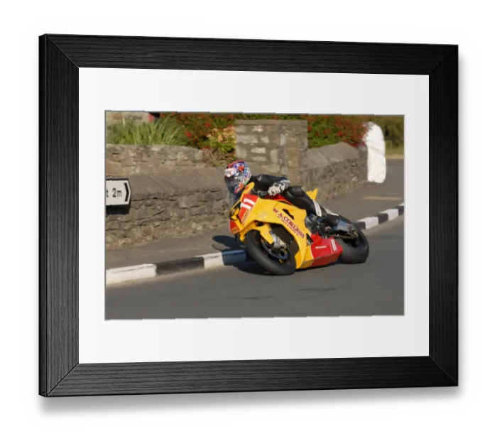 Framed Print : Steve Mercer (BMW) 2011 Southern 100 Framed Print : Steve Mercer (BMW) 2011 Southern 100