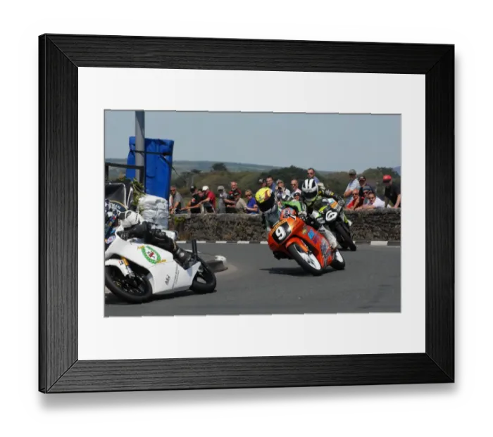Framed Print : Ian Lougher (Honda) and William Dunlop (Honda) 2011 Southern 100 Framed Print : Ian Lougher (Honda) and William Dunlop (Honda) 2011 Southern 100