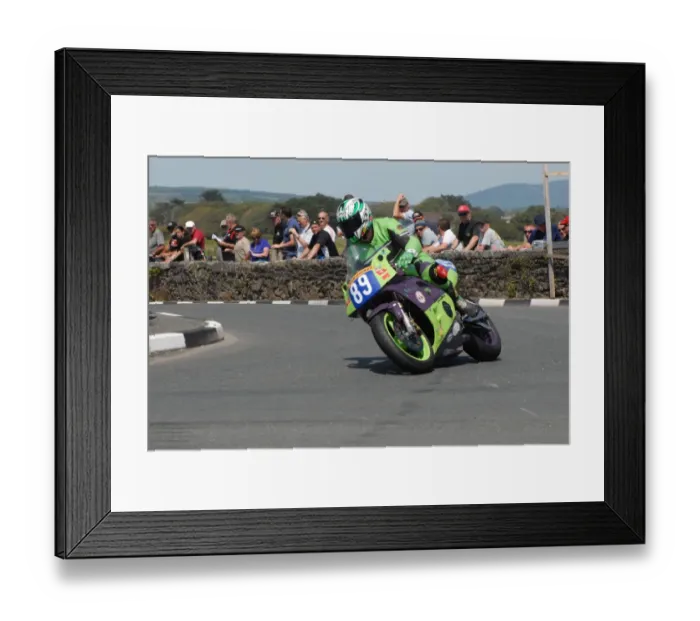 Framed Print : Dave Clarke (Kawasaki) 2011 Southern 100 Framed Print : Dave Clarke (Kawasaki) 2011 Southern 100