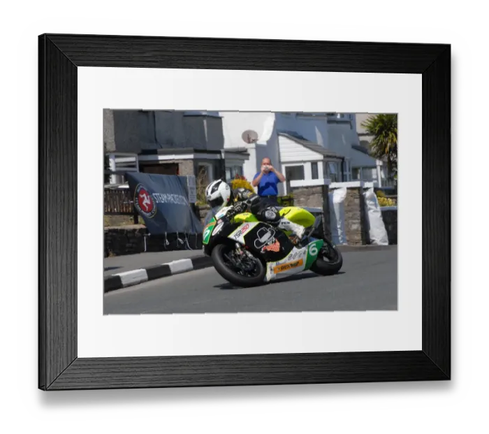 Framed Print : William Dunlop (Honda) 2011 Southern 100