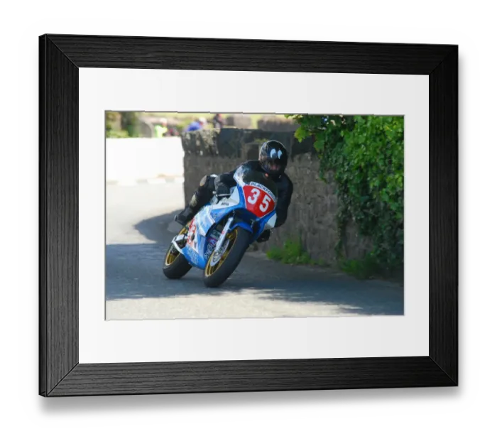 Framed Print : Chris Barratt (Yamaha) 2011 Pre TT Classic