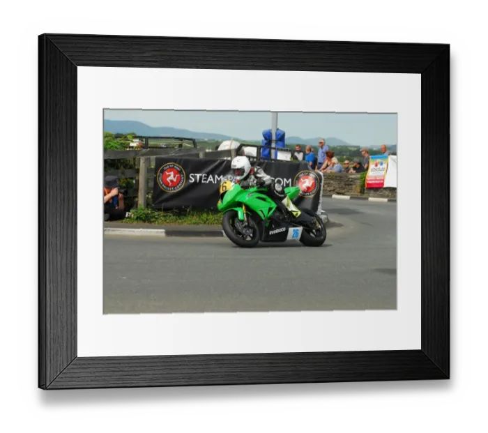 Framed Print : Dennis Booth (Kawasaki) 2016 Southern 100 Framed Print : Dennis Booth (Kawasaki) 2016 Southern 100